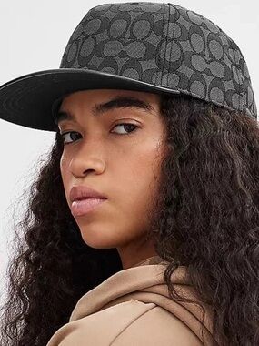 NWT Coach Unisex Flat-Brim Leather and Jacquard Baseball Cap Size XS/S